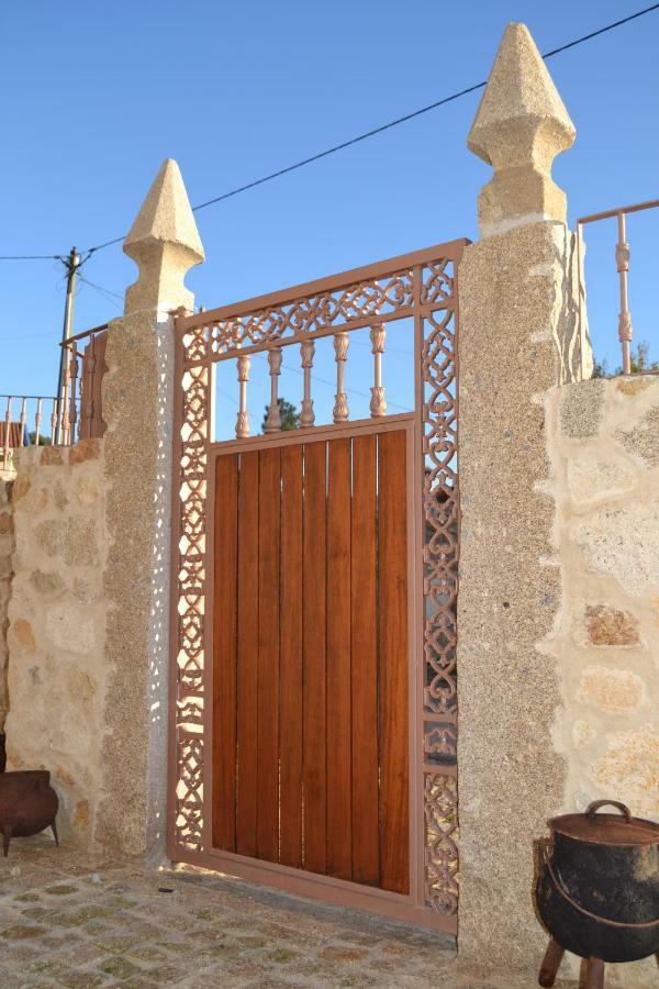 Casa Da Trapa Villa โอลิเวรา เด อาซิเมส ภายนอก รูปภาพ